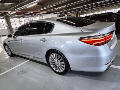 Kia K9