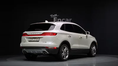 Lincoln MKC