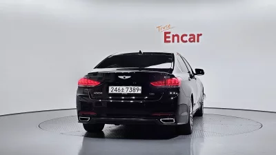 Hyundai Genesis
