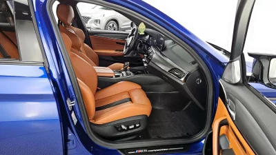 BMW M5