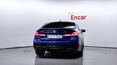 BMW M5