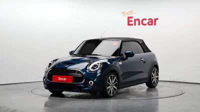 MINI Cooper Convertible