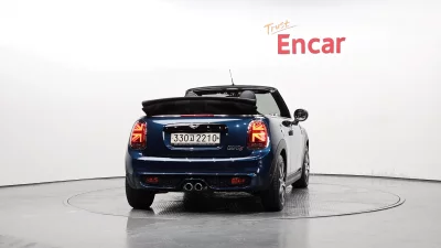 MINI Cooper Convertible