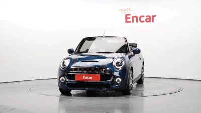 MINI Cooper Convertible