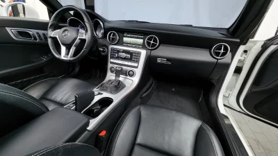 Mercedes-Benz SLK-Class