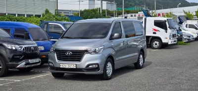 Hyundai Starex