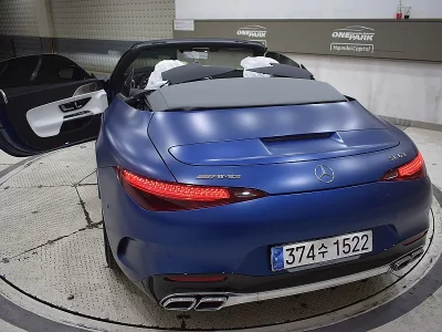Mercedes-Benz SL-Class