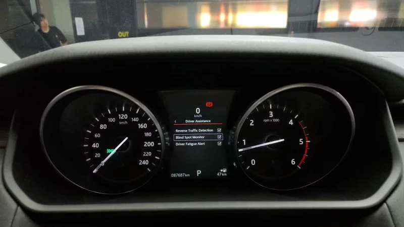 Land Rover DISCOVERY