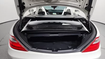 Mercedes-Benz SLK-Class
