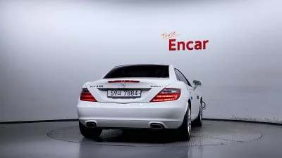 Mercedes-Benz SLK-Class