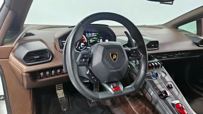Lamborghini HURACAN
