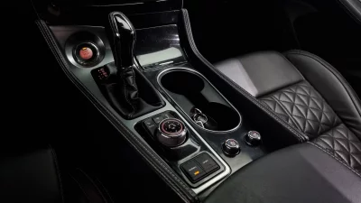 Nissan MAXIMA