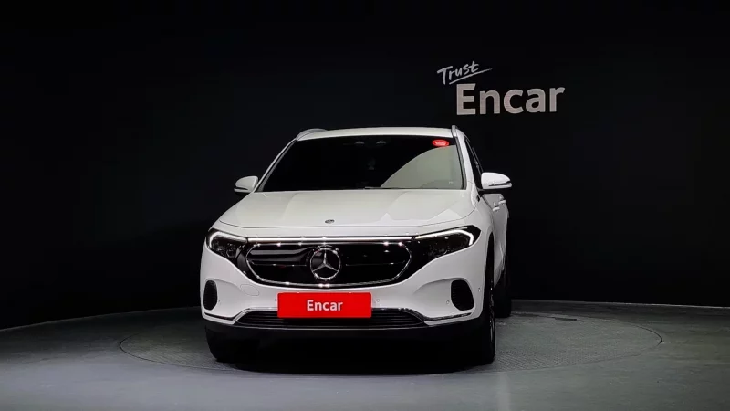 Mercedes-Benz EQA