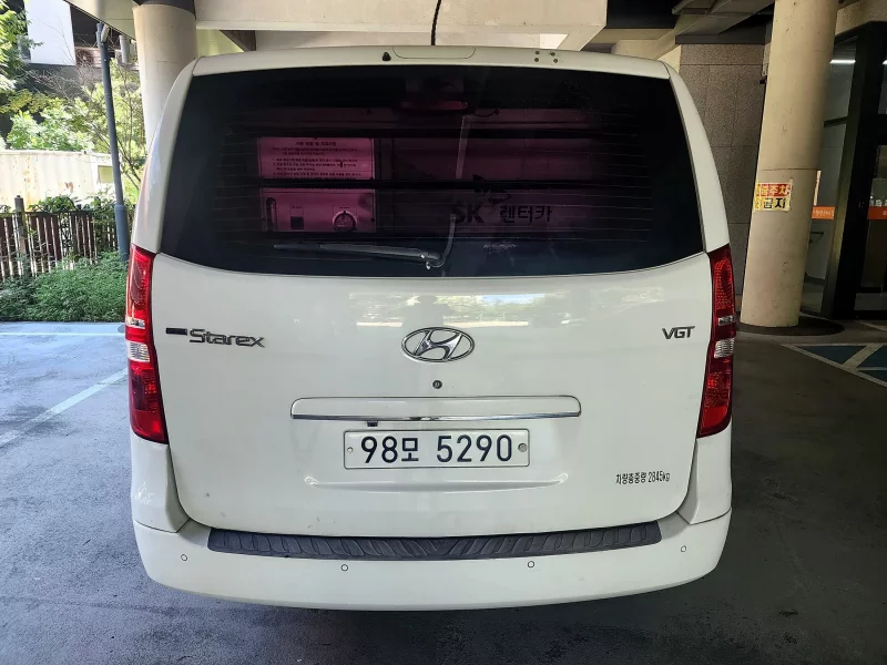 Hyundai Starex