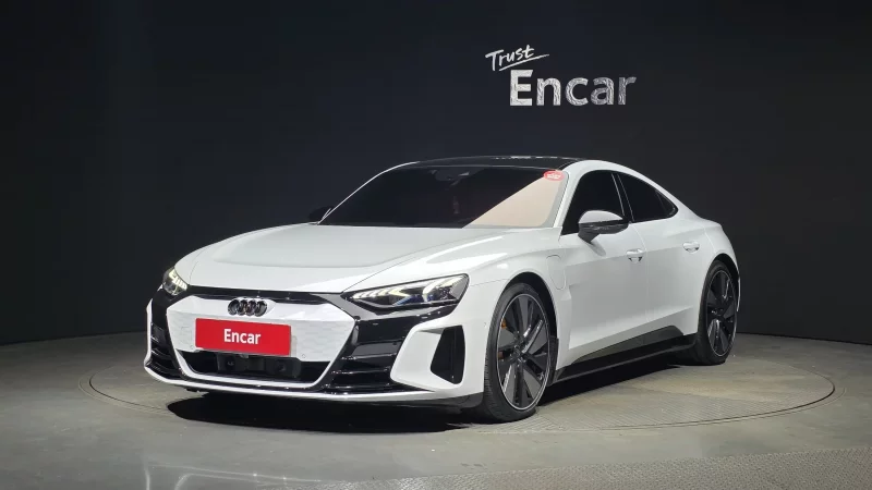 Audi E-TRON GT