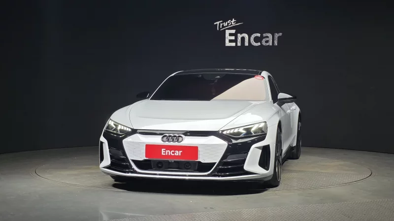 Audi E-TRON GT