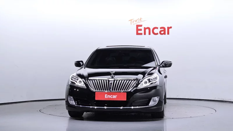 Hyundai Equus