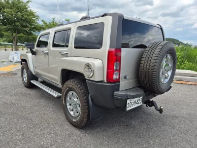 Hummer H3