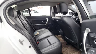 Renault Samsung SM5