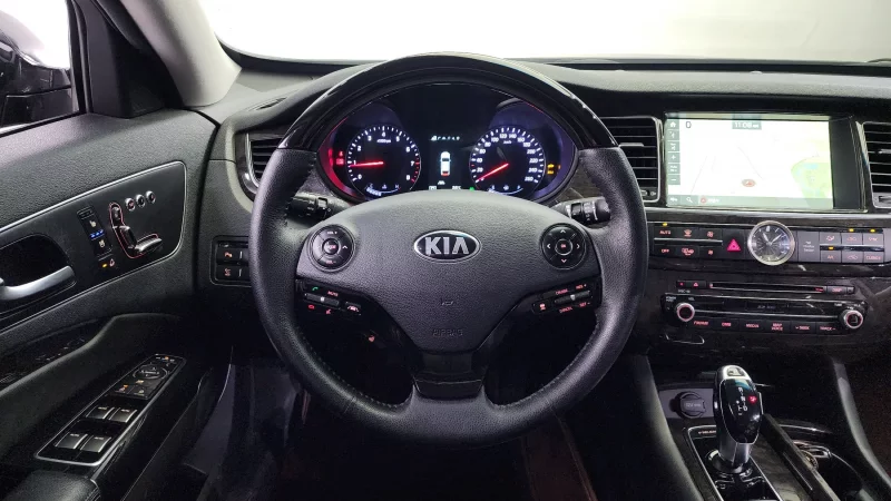 Kia K9