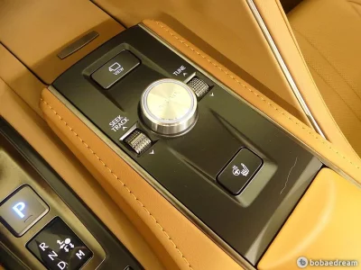 Lexus LC