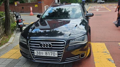 Audi A8