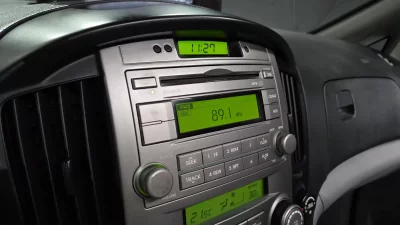Hyundai Starex