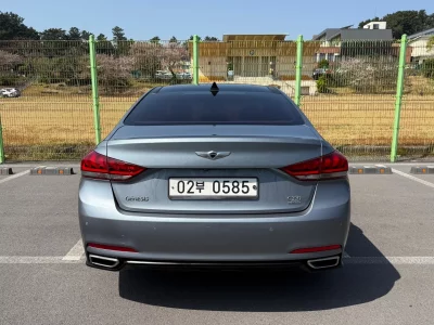 Hyundai Genesis