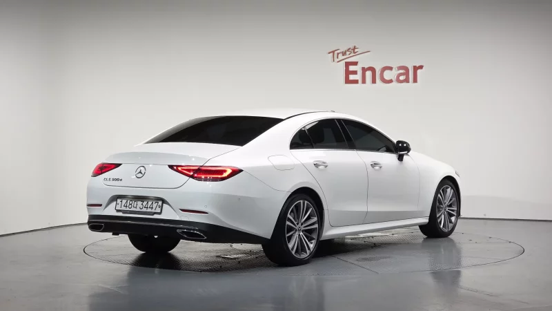 Mercedes-Benz CLS-Class