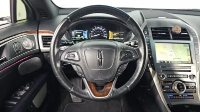 Lincoln MKZ