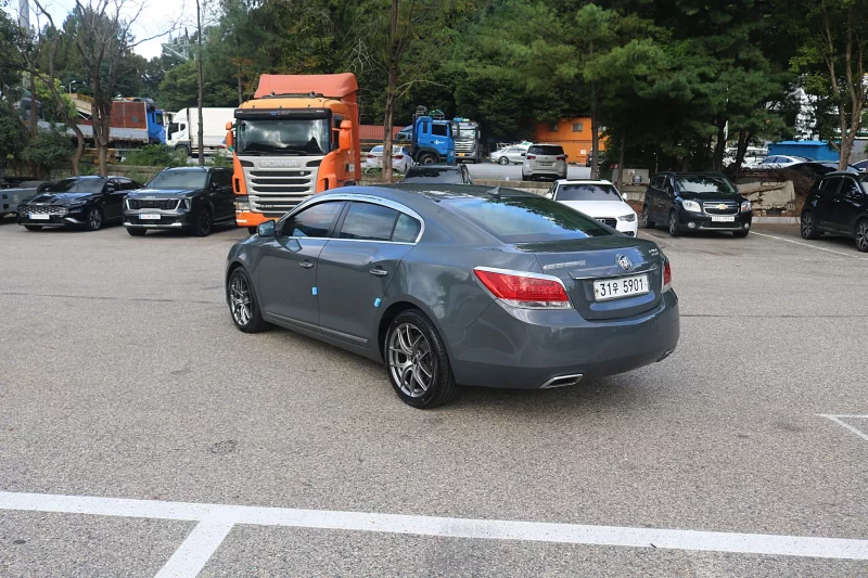 Daewoo Alpheon