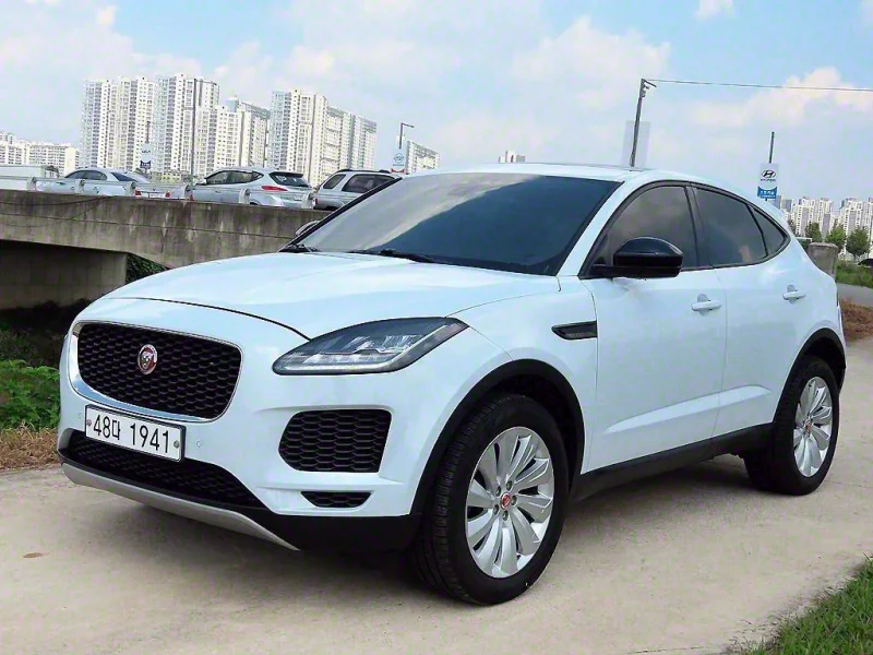 Jaguar E-PACE