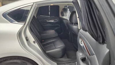 Infiniti Q70