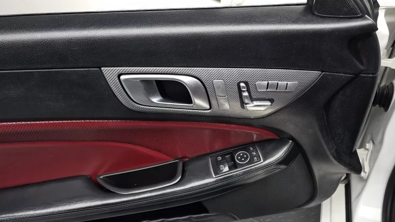 Mercedes-Benz SLC-Class