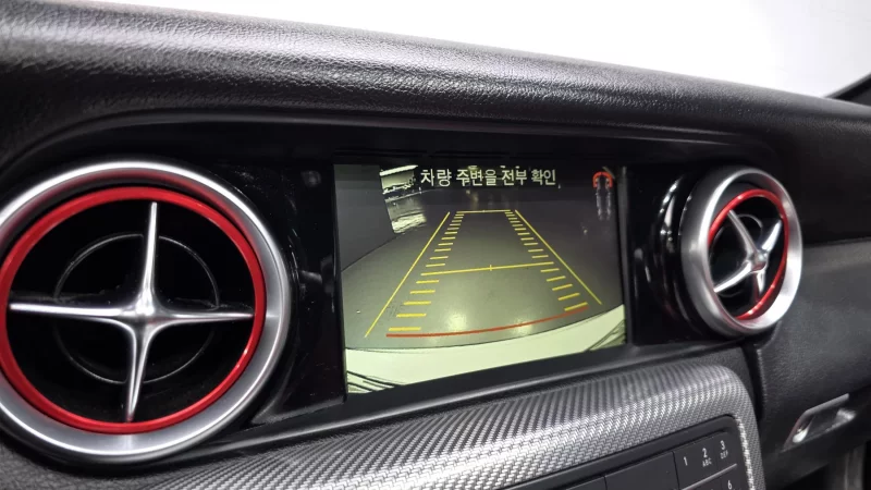 Mercedes-Benz SLC-Class