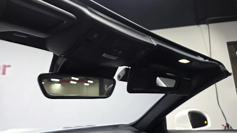 Mercedes-Benz SLC-Class