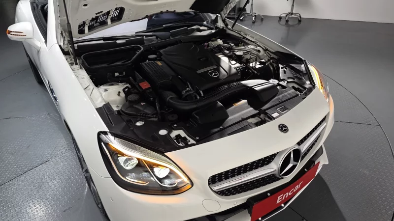 Mercedes-Benz SLC-Class