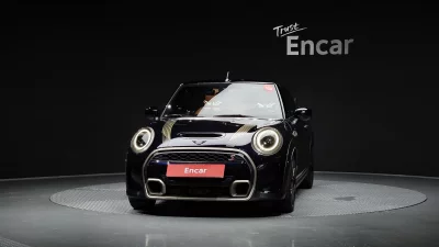 MINI Cooper Convertible