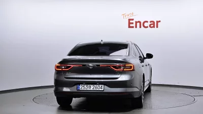 Renault Samsung SM6