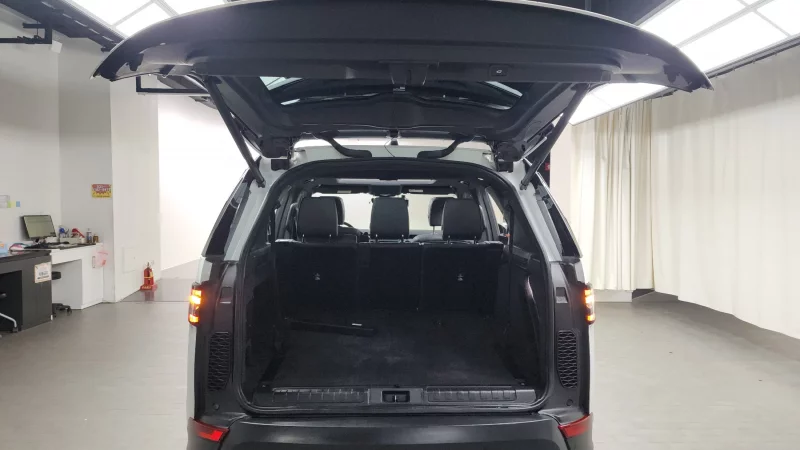 Land Rover DISCOVERY