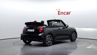 MINI Cooper Convertible