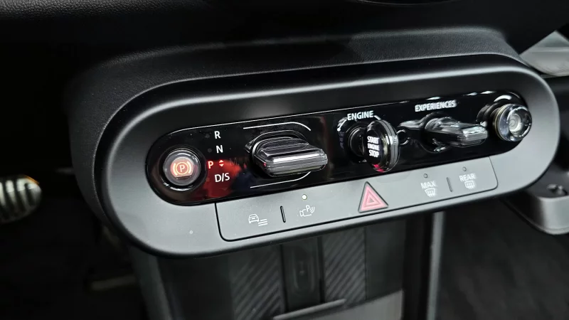 MINI Cooper Convertible