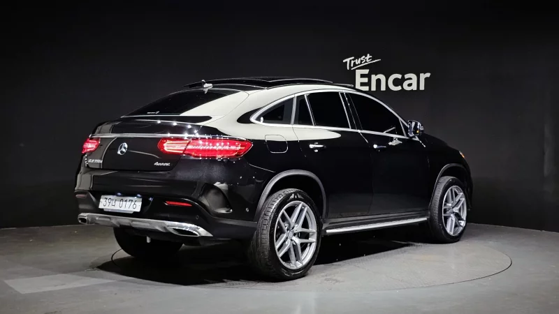 Mercedes-Benz GLE-Class