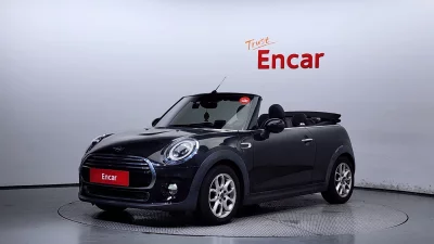 MINI Cooper Convertible