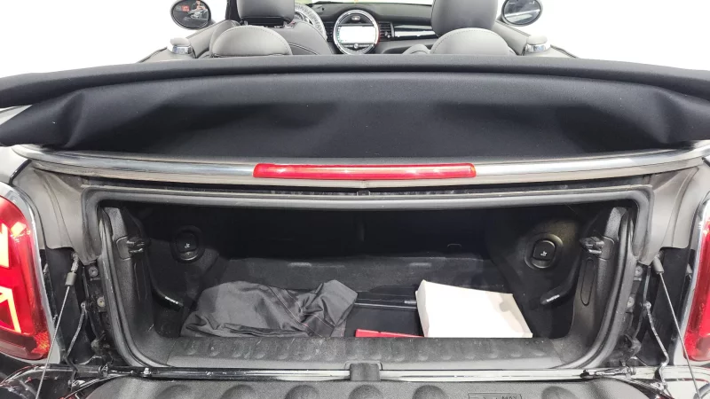 MINI Cooper Convertible