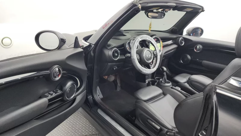MINI Cooper Convertible