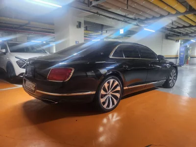 Bentley Flying Spur