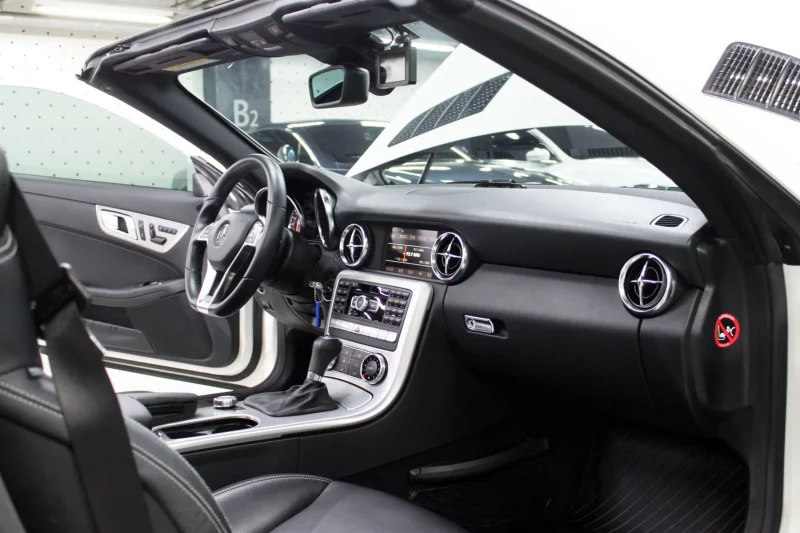 Mercedes-Benz SLK-Class