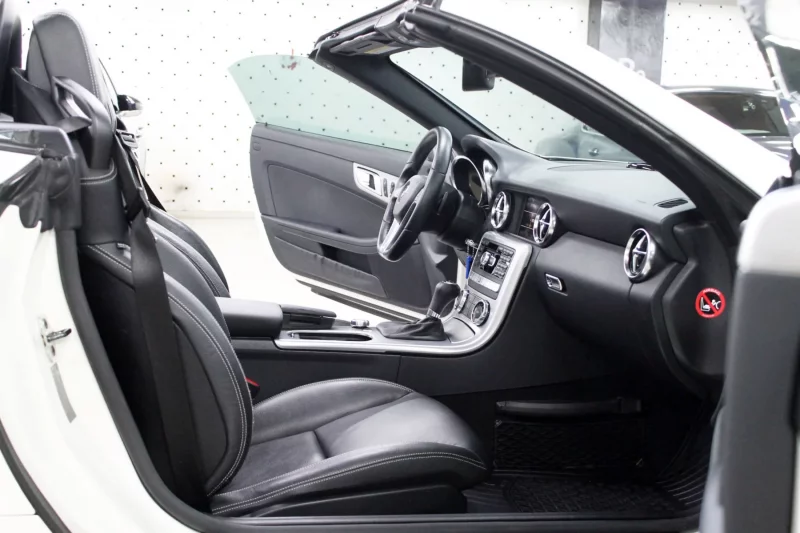 Mercedes-Benz SLK-Class