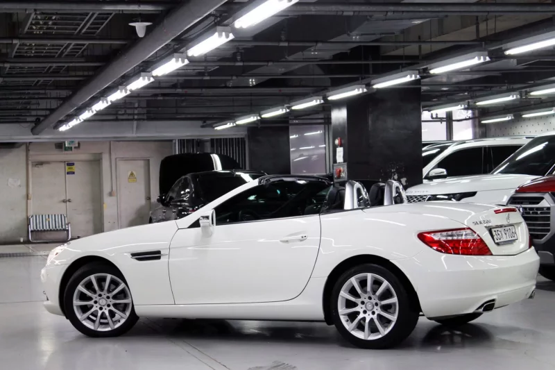 Mercedes-Benz SLK-Class